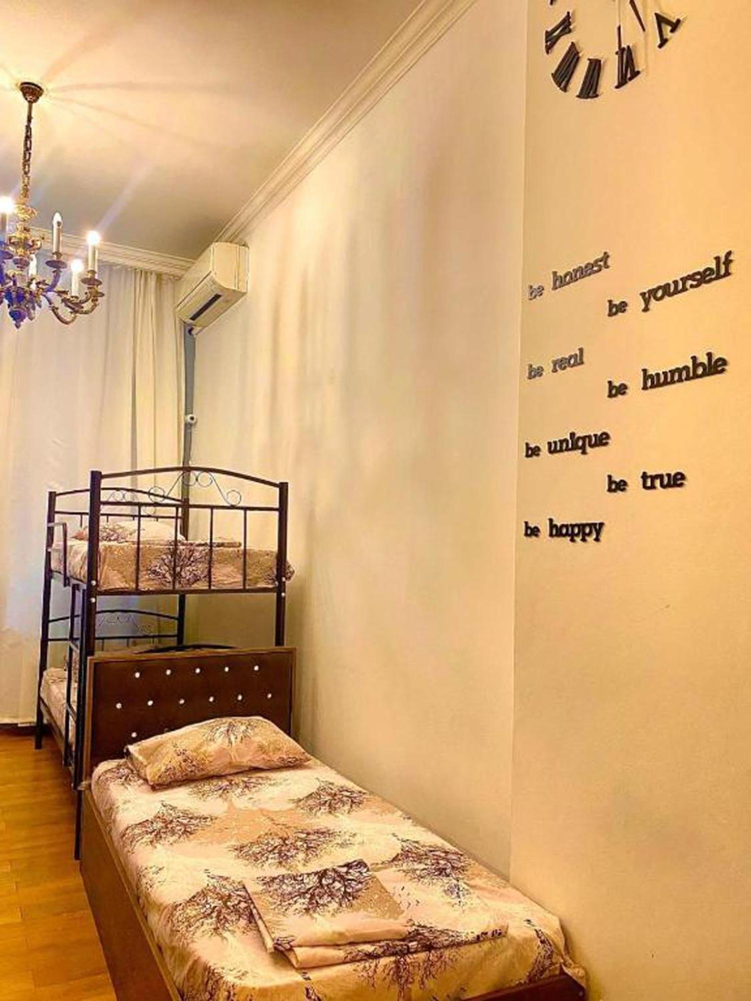 S T Hostel Formerly Sth Hostel Баку Екстер'єр фото