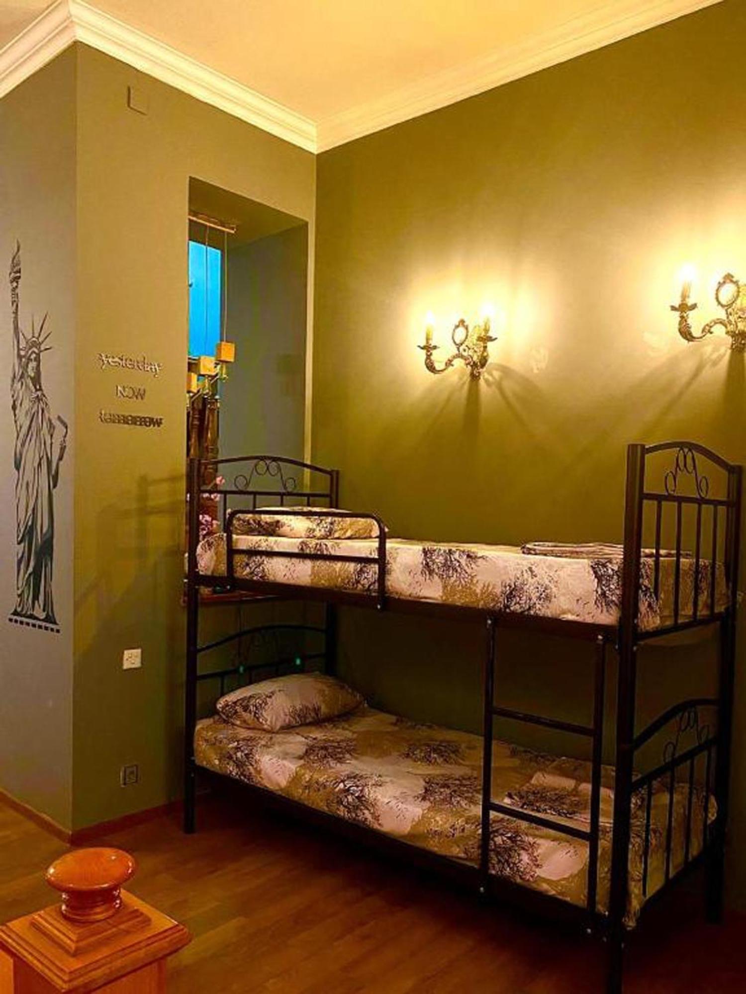 S T Hostel Formerly Sth Hostel Баку Екстер'єр фото